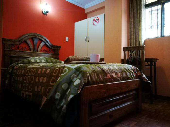 hostal perla negra