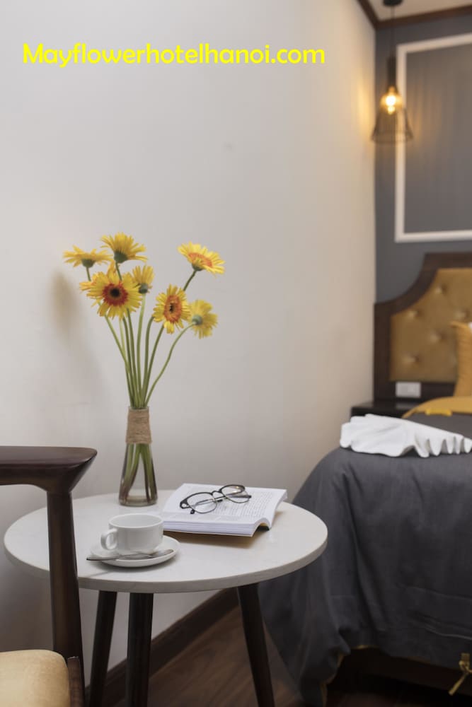 mayflower hotel hanoi