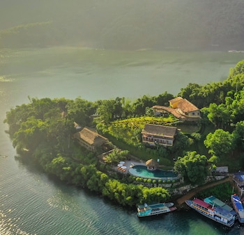 mai chau hideaway resort