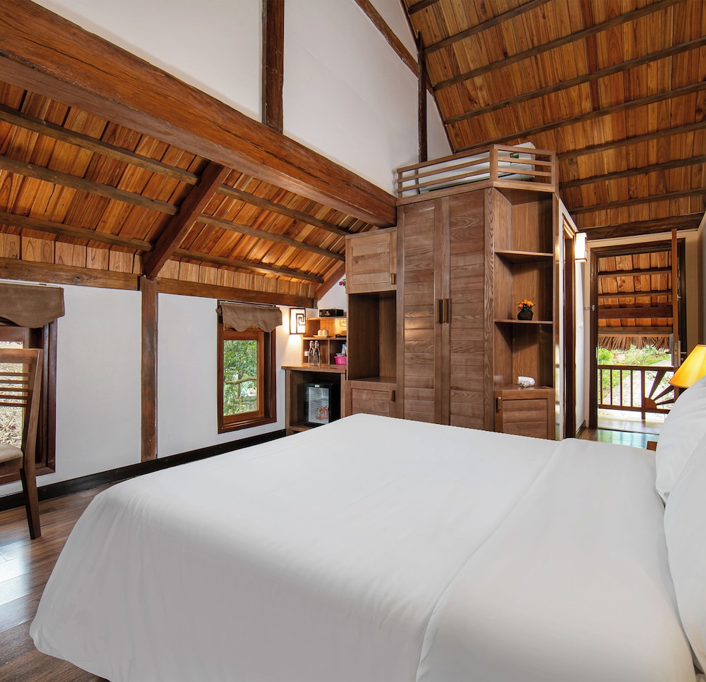 mai chau hideaway resort