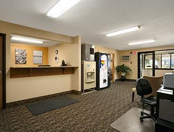 super 8 by wyndham alexandria mn