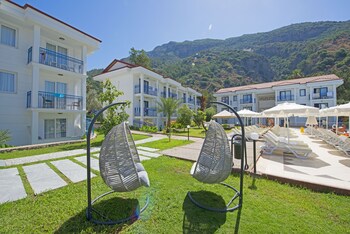belcekum beach hotel