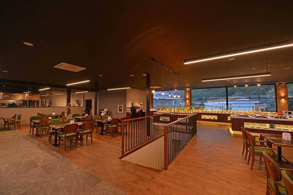 belcekum beach hotel
