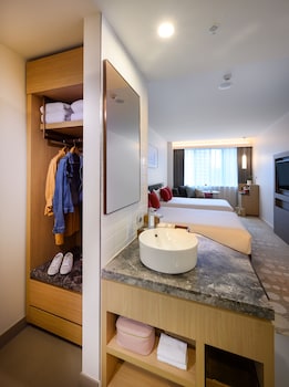 ibis melbourne central