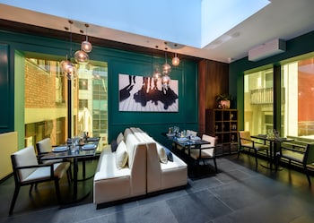 ibis melbourne central