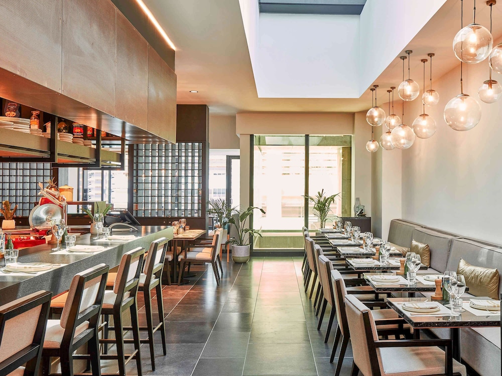 ibis melbourne central