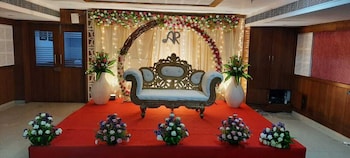 hotel prince gardens