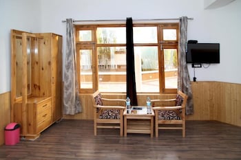 glacier view guest house