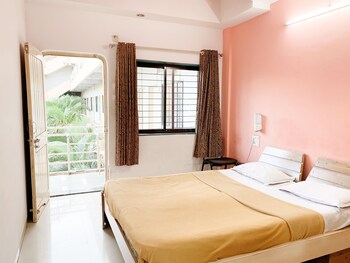 hotel royale heritage nashik