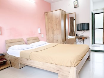 hotel royale heritage nashik