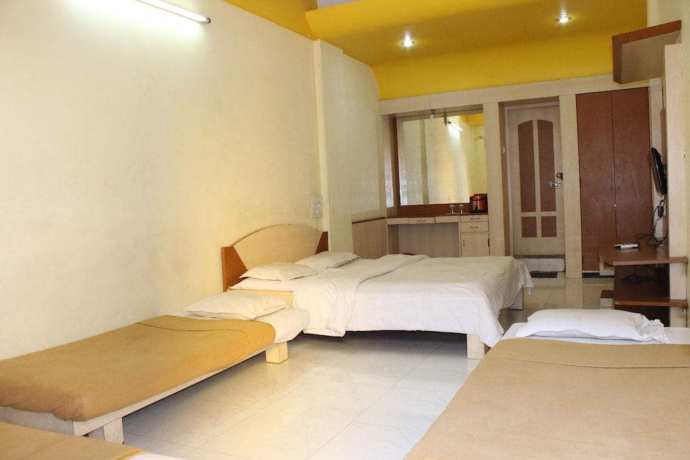 hotel royale heritage nashik