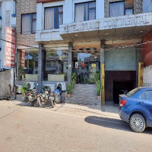hotel grand continental