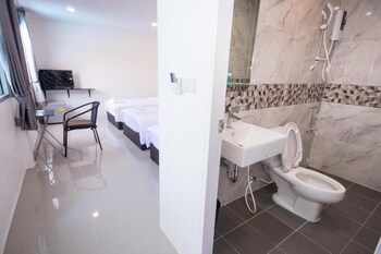 nina guesthouse
