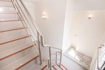 nina guesthouse