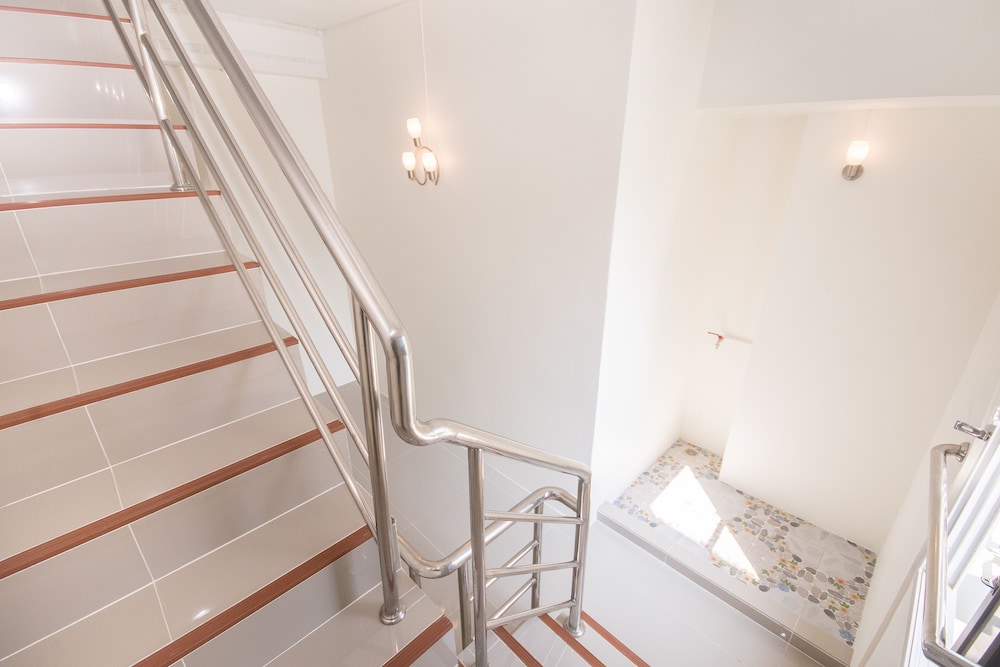 nina guesthouse