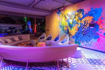 cosi pattaya wong amat beach