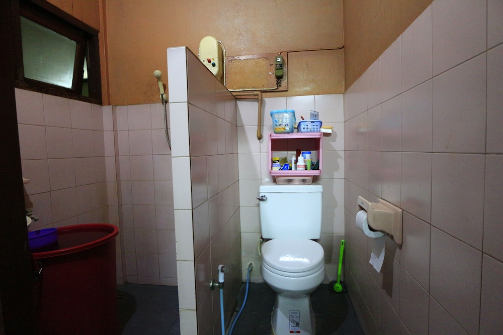 anurak guesthouse