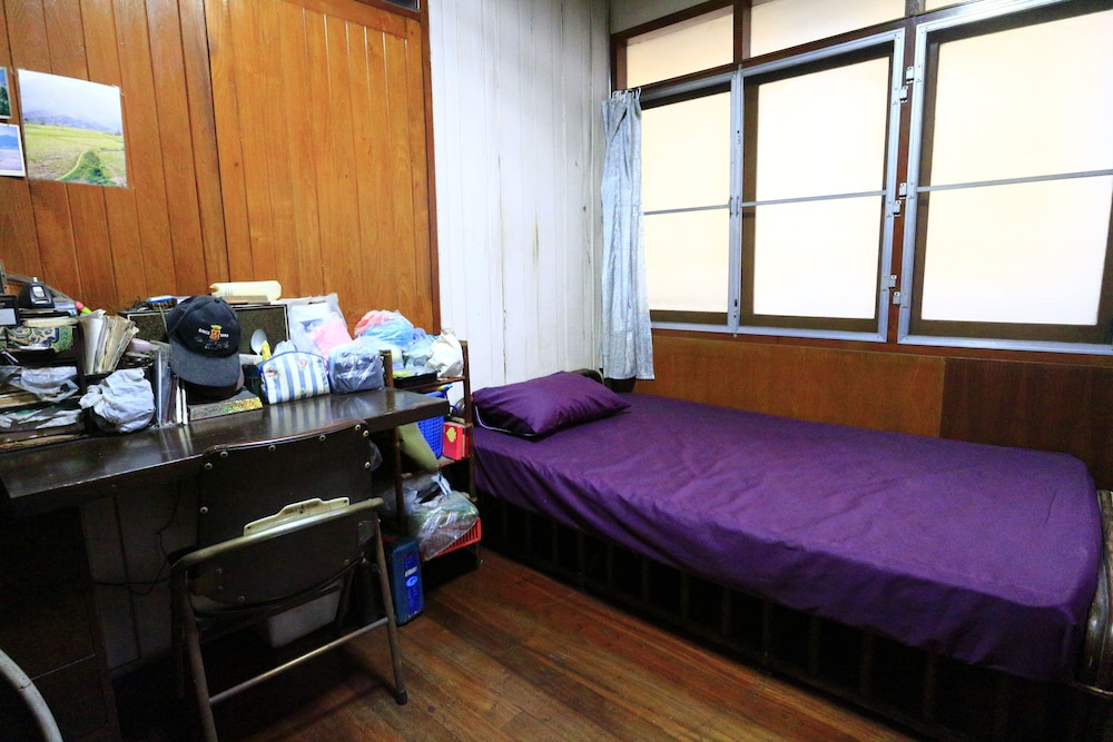 anurak guesthouse