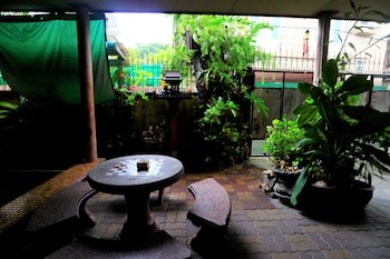 anurak guesthouse
