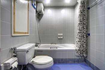 patong tower by united 21 thailand