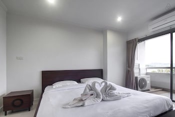 patong tower by united 21 thailand