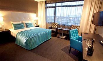 Van Der Valk Hotel Almere,Almere Stad>>Almere,5 star