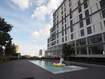 the quarter ladprao by uhg