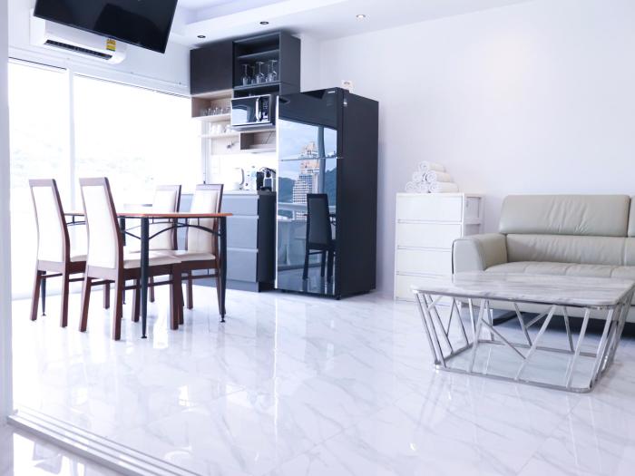 patong tower apartment by patong tc