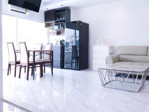 patong tower apartment by patong tc