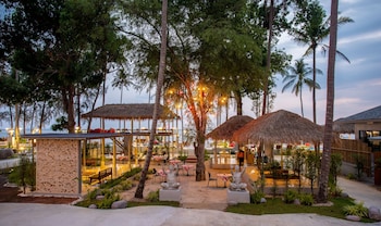 villa cha cha krabi beachfront resort