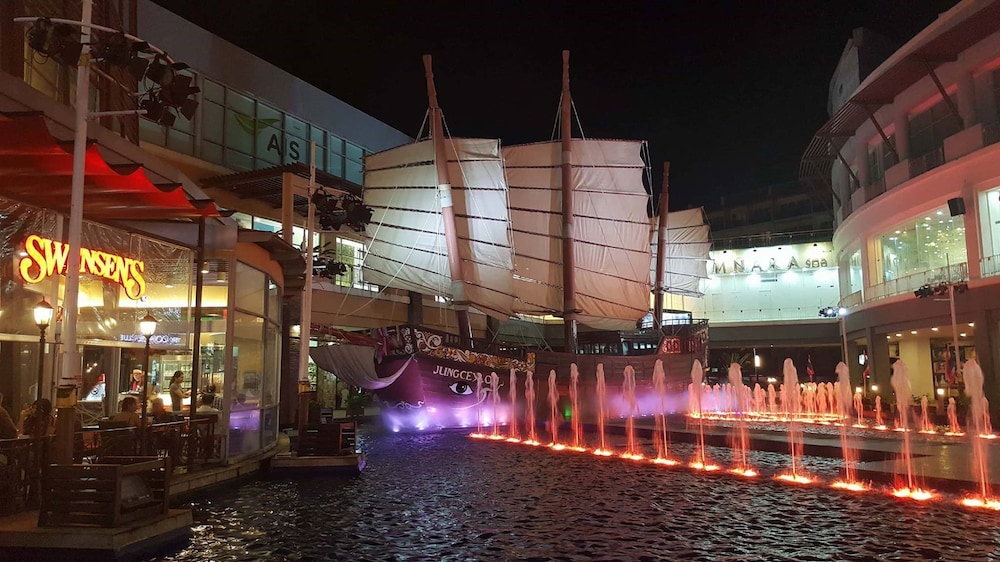 baan thai beach side residence