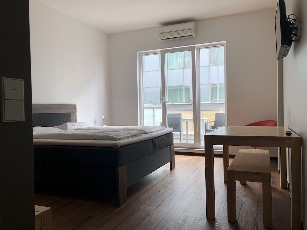 art rock downtown hotel