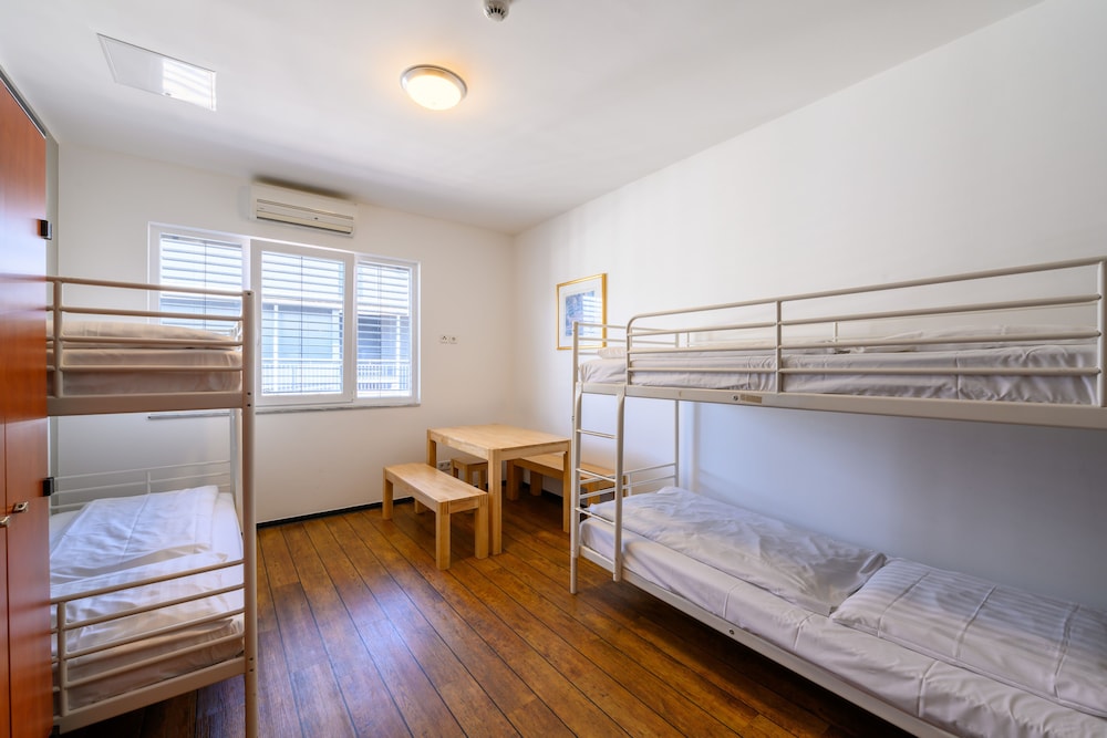 art rock downtown hotel