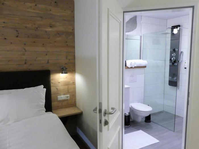 bodetaler basecamp lodge