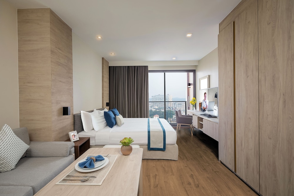 somerset harbourview sri racha