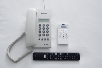 v one pride sukhumvit 22 bangkok