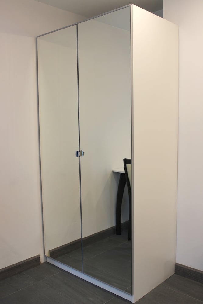 v one pride sukhumvit 22 bangkok