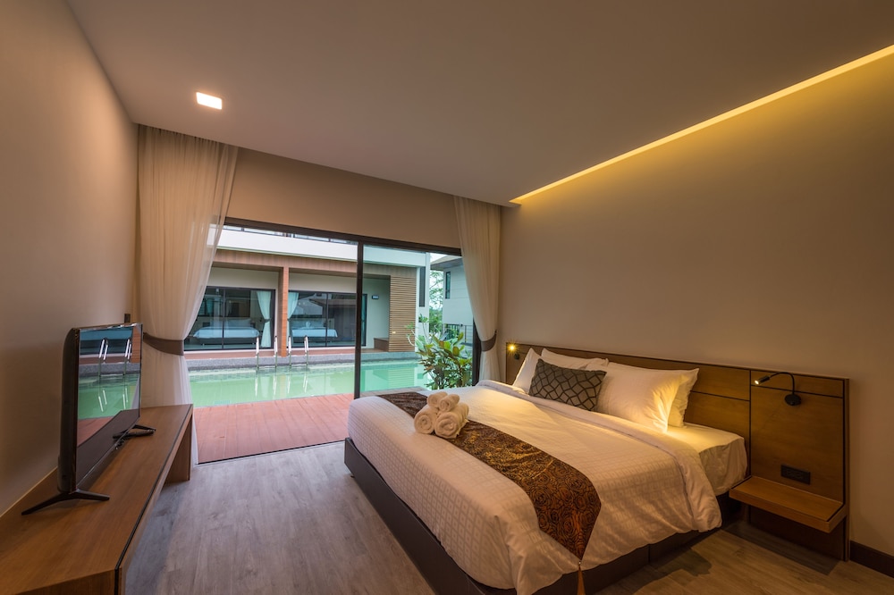chermantra aonang resort and pool suite