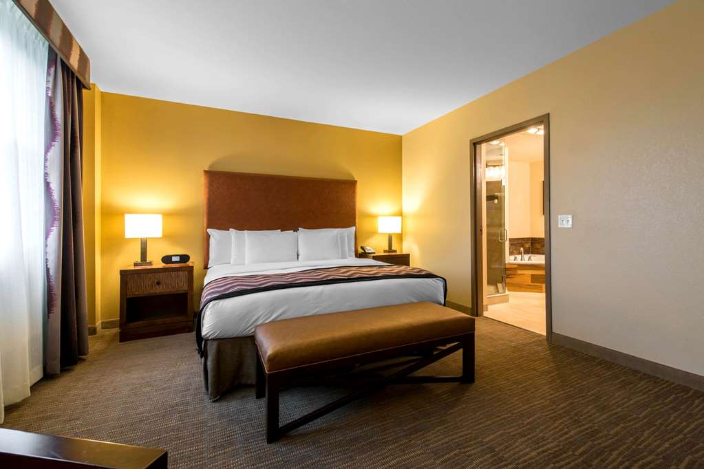 the golden hotel ascend hotel collection