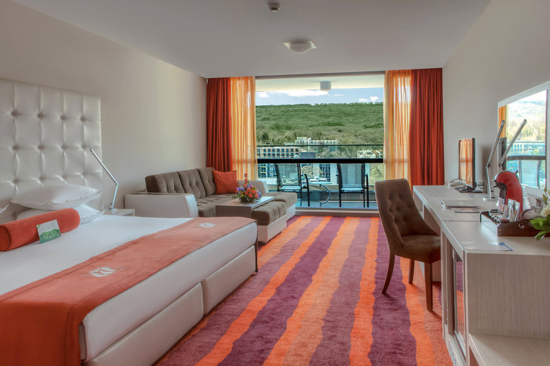 international hotel casino and tower suites