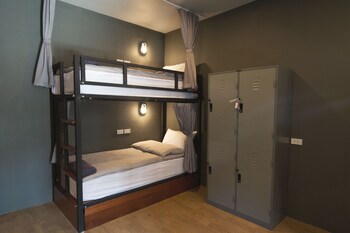 the arbern hostel x bistro
