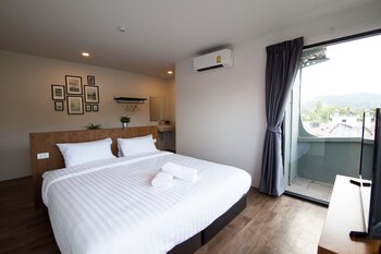 the arbern hostel x bistro