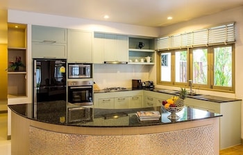 villa raeya