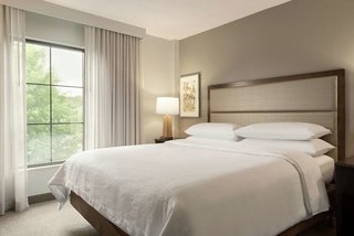 Embassy Suites By Hilton Atlanta Alpharetta,Atlanta>>Alpharetta,4 star