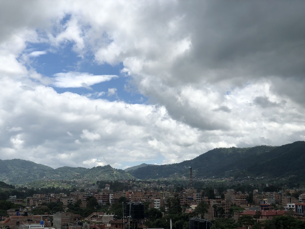 tashi delek guest house