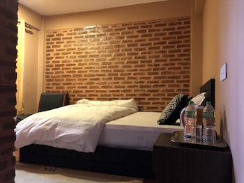 Tashi Delek Guest House,Near Taumadhi Square,3 star