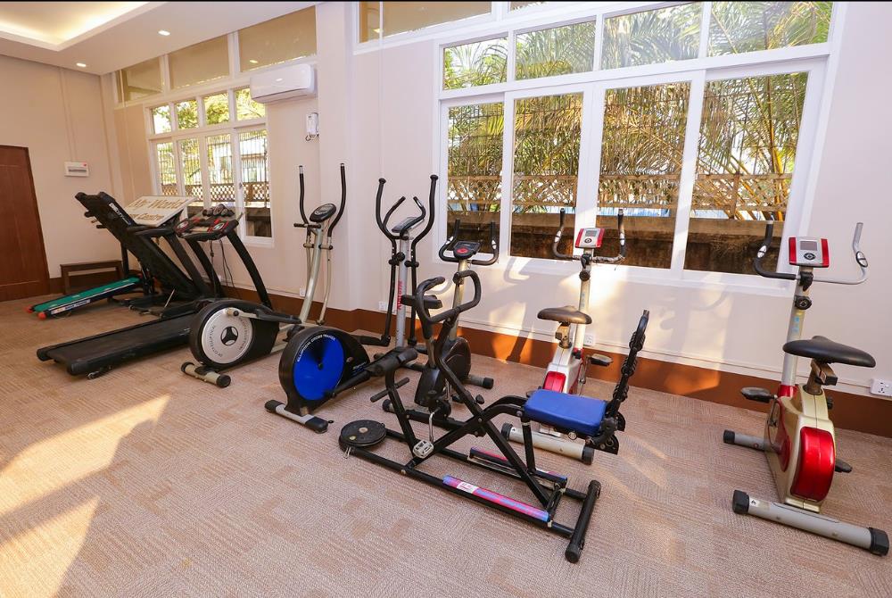 grand garden hotel yangon