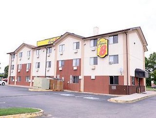 Super 8 By Wyndham Chester/Richmond Area,Chester>>Bellwood,2 star