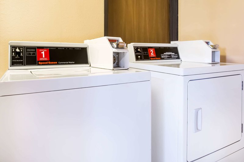 super 8 by wyndham chester richmond area