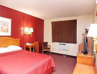 Super 8 By Wyndham Chester/Richmond Area,Chester>>Bellwood,2 star